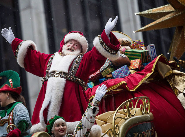 125 macys employees to sing in thanksgiving day parade wmar2news christmas parade new york