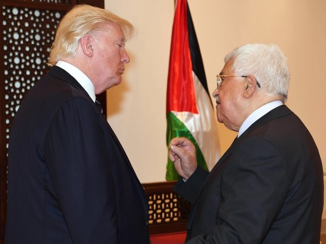 Palestinians freeze ties with US